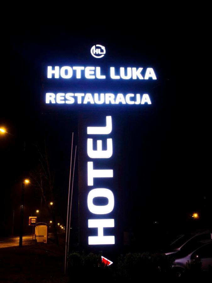 Hotel Luka Radom Esterno foto